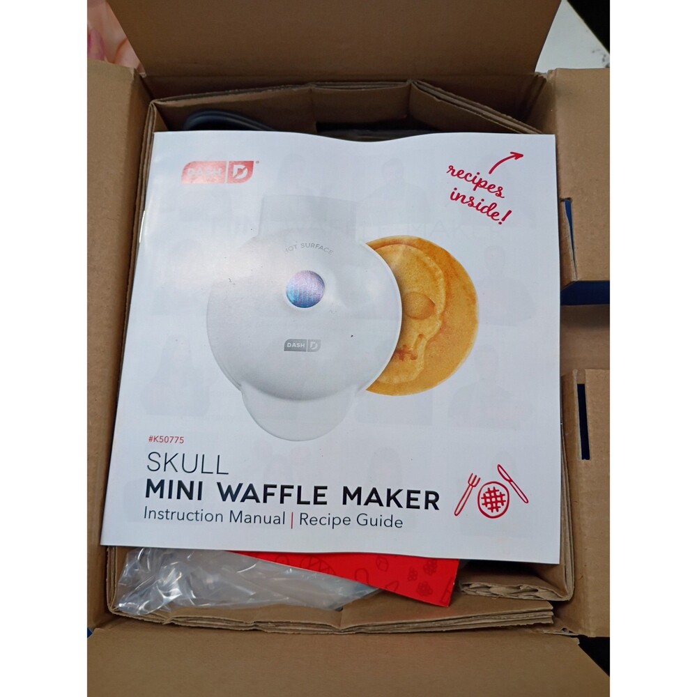 Brand new Dash Skull Mini Waffle Maker-g